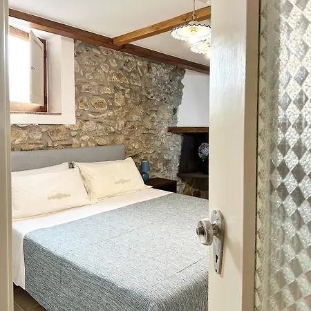 Porta Soprana Bed & Breakfast *